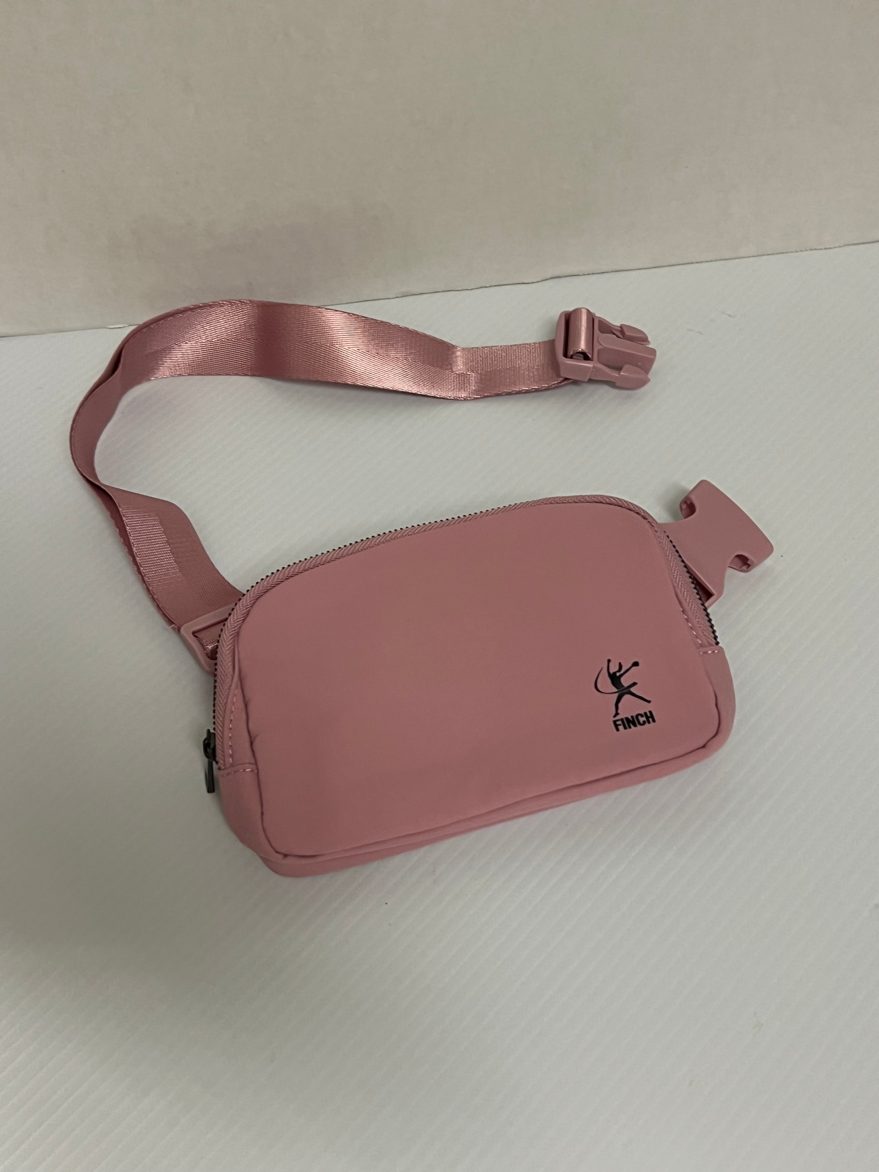 ◆LEE◆ Twitch Logo Cotton Mini Crossbody Bag Pink 韓國代購> LEE TWITCH LOGO COTTON MINI CROSSBODY BAG